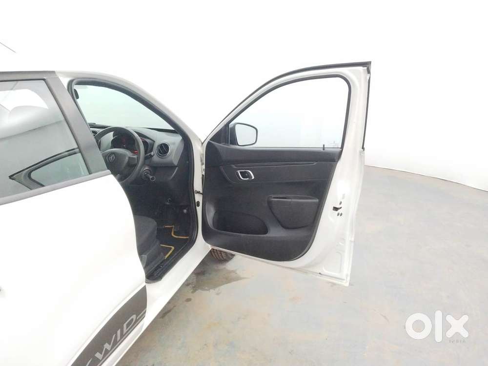 Renault Kwid 1.0 Rxt Amt, 2018, Petrol