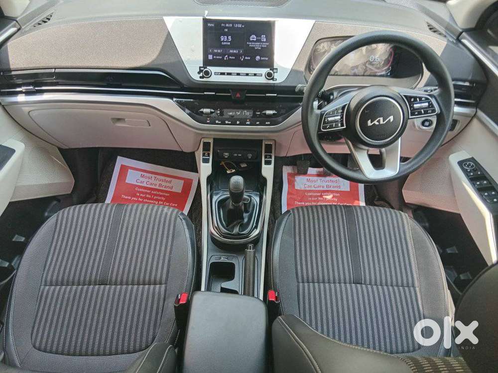 Kia Carens 1.4 Prestige Plus Turbo 7 Str, 2022, Petrol