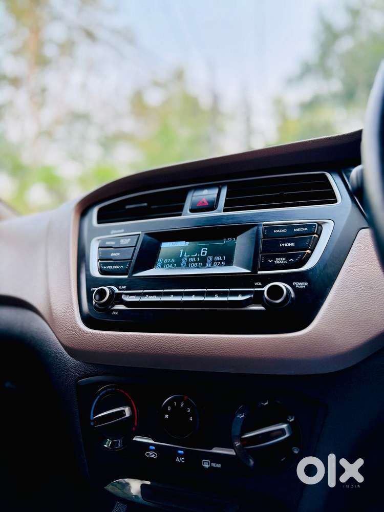 Hyundai I20 Sportz 1.2 Bs-iv, 2019, Petrol