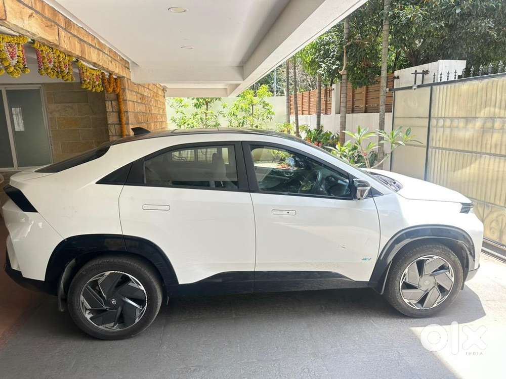 Tata Curvv Ev 2024 Electric Well Maintained