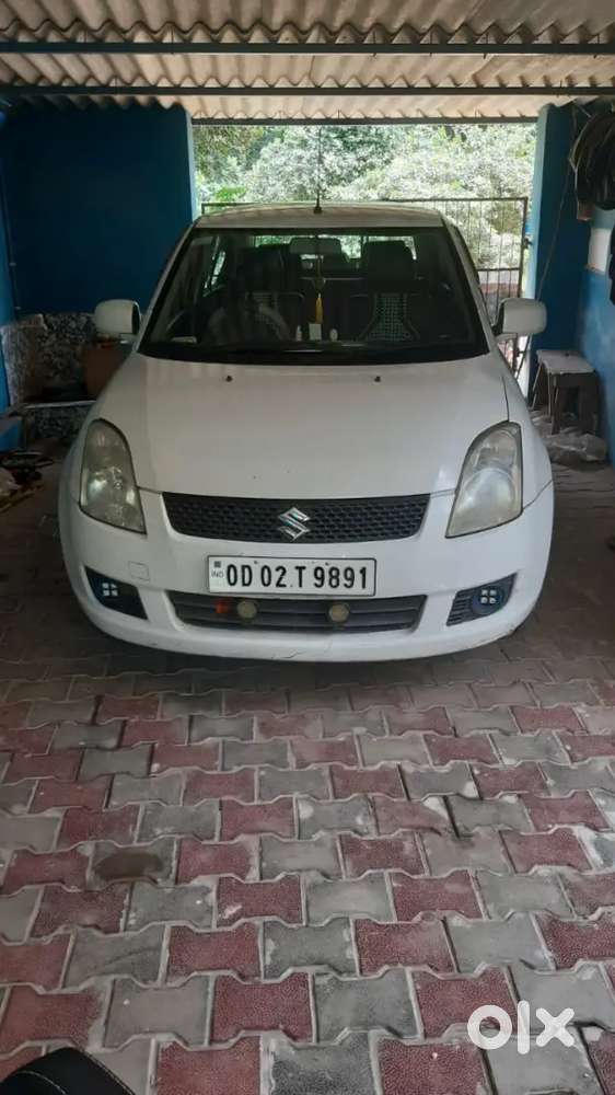 Maruti Suzuki Dzire 2015 Lxi Diesel Car
