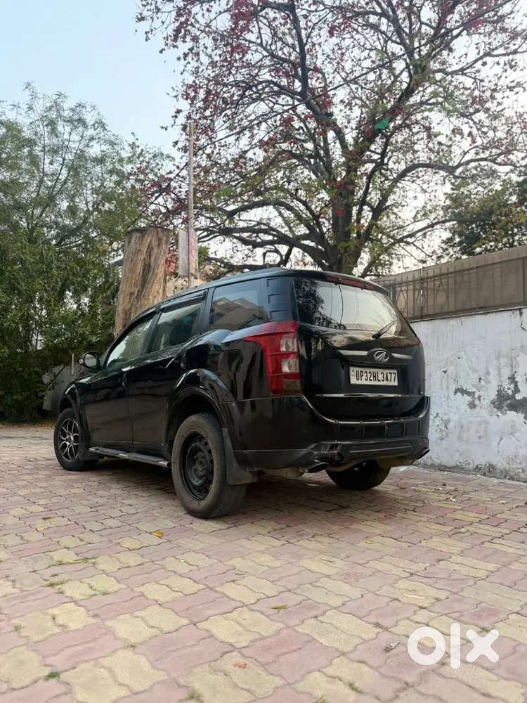 Mahindra Xuv500 2017 Diesel Car