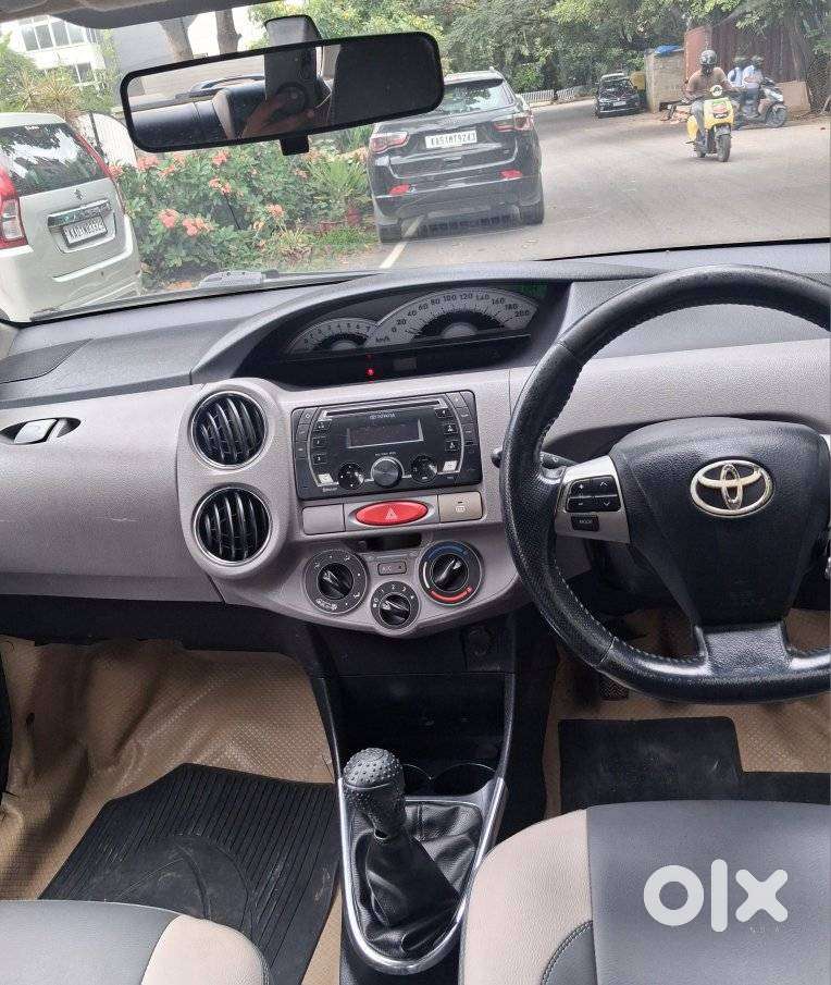 Toyota Etios Vx, 2011, Petrol