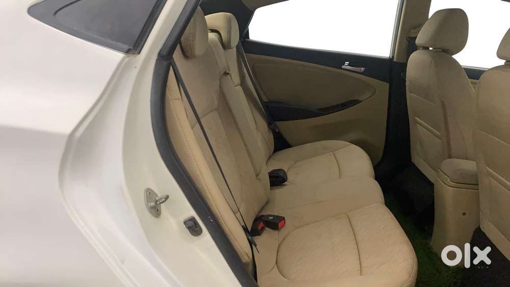 Hyundai Verna Fluidic 1.6 Vtvt Sx, 2013, Petrol