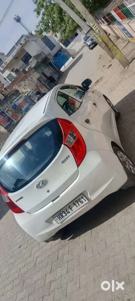 2012 Hyundai Eon Magna +