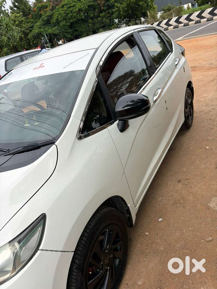 Honda Jazz Petrol Manual 2016