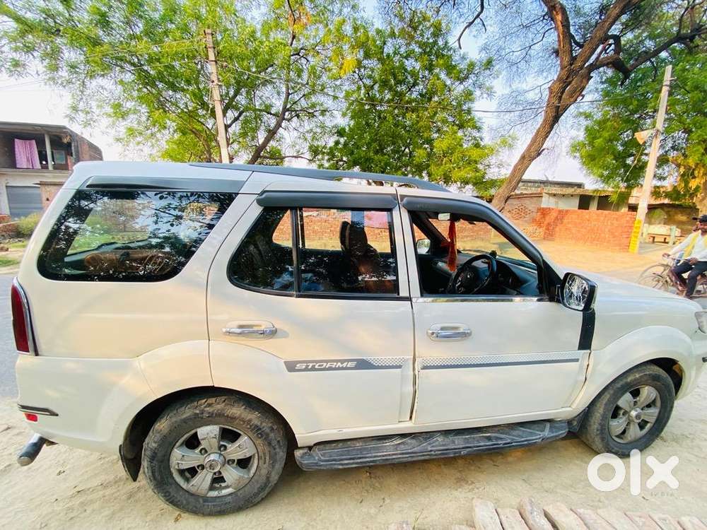 Tata Safari Storme 2016 Diesel Good Condition