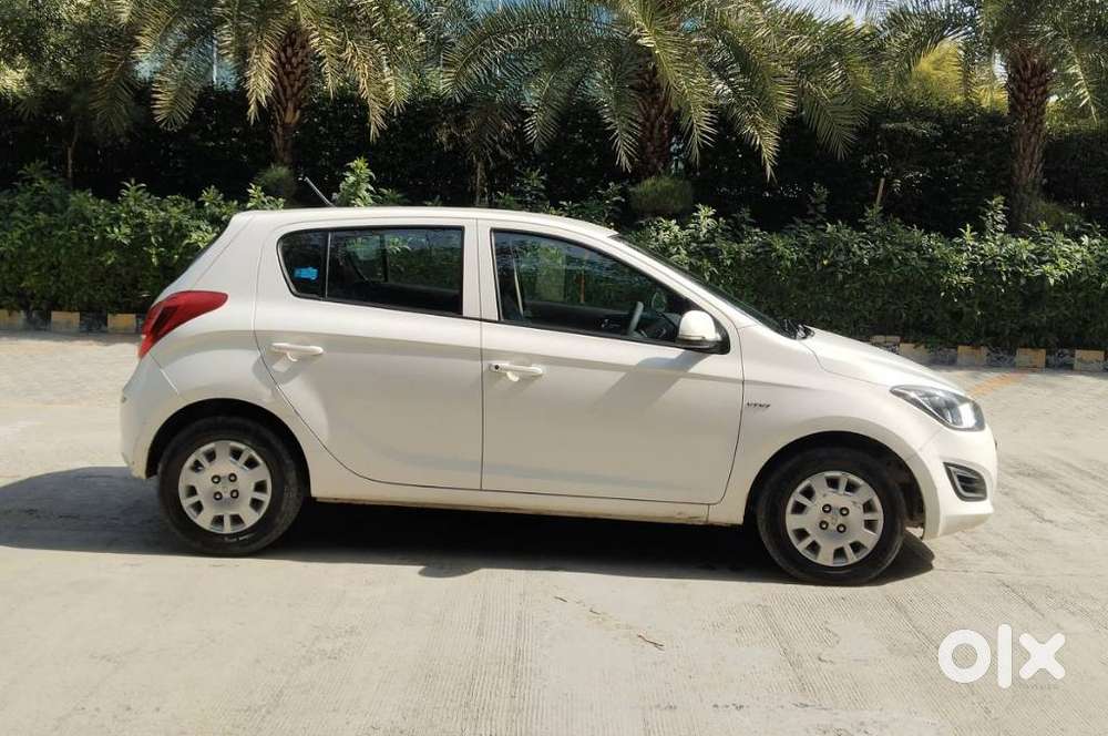 Hyundai I20 Magna 1.2 Vtvt, 2013, Petrol
