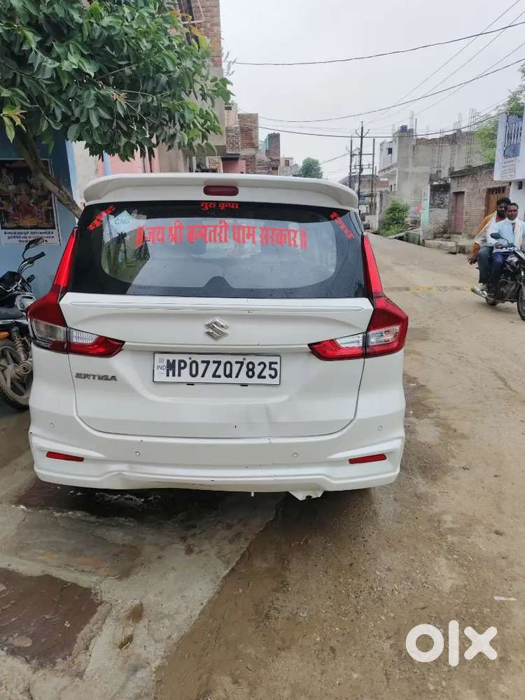 Maruti Suzuki Ertiga 2024 Variant Vxi Cng