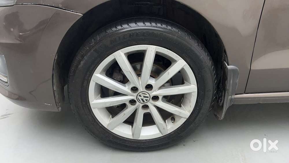 Volkswagen Vento 1.2l Tsi Highline Plus At Petrol, 2018, Petrol