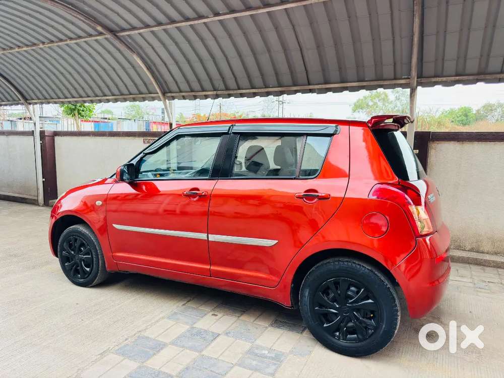 Maruti Suzuki Swift Vdi Diesel 2011 2nd Owner 133477 Km 285000 Negotia