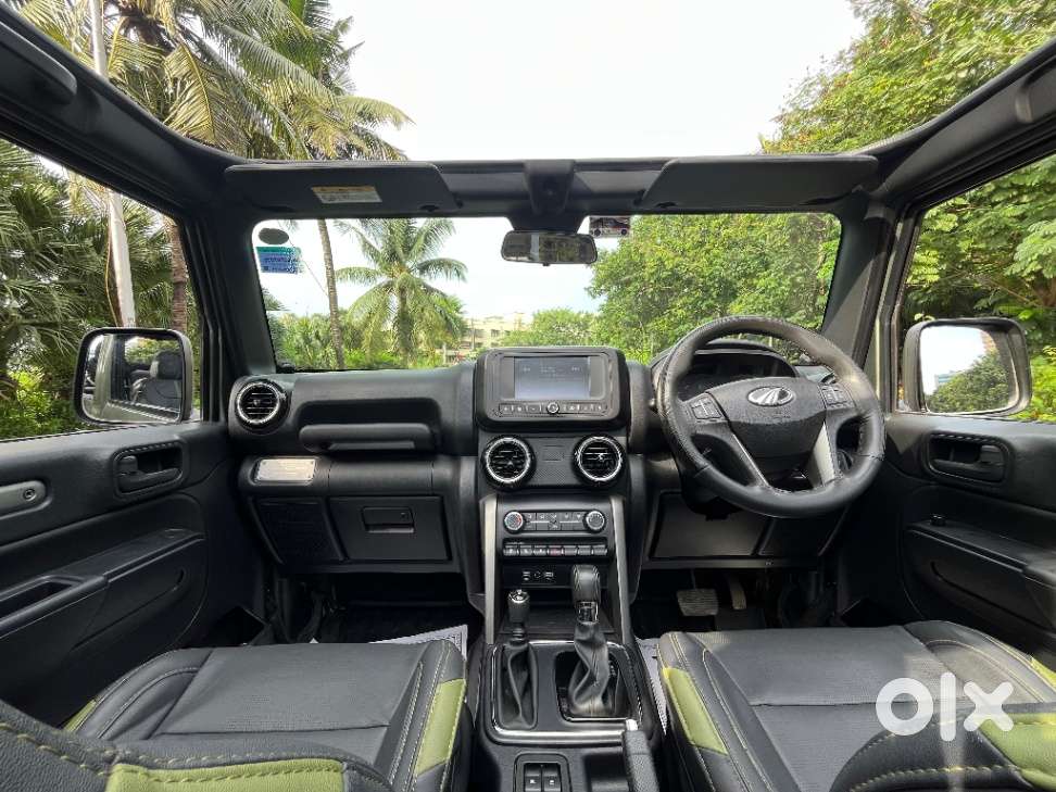 Mahindra Thar Lx 4-str Convertible At, 2021, Petrol