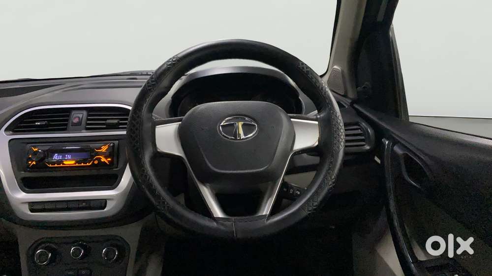 Tata Tiago 1.2 Revotron Xm, 2017, Petrol