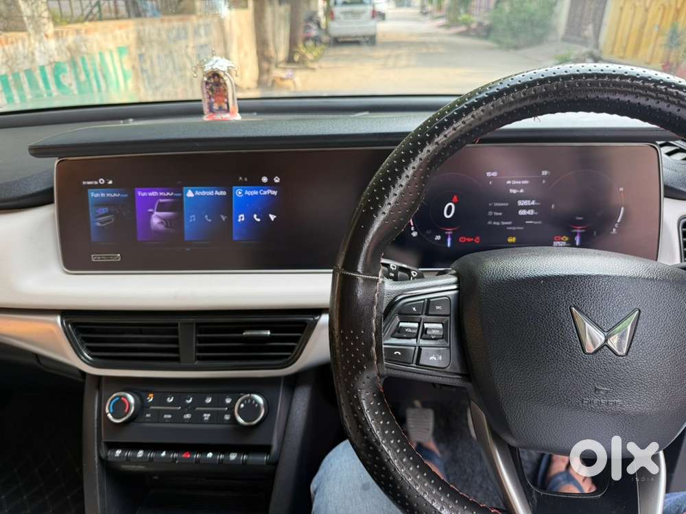 Mahindra Xuv700 Petrol 2022