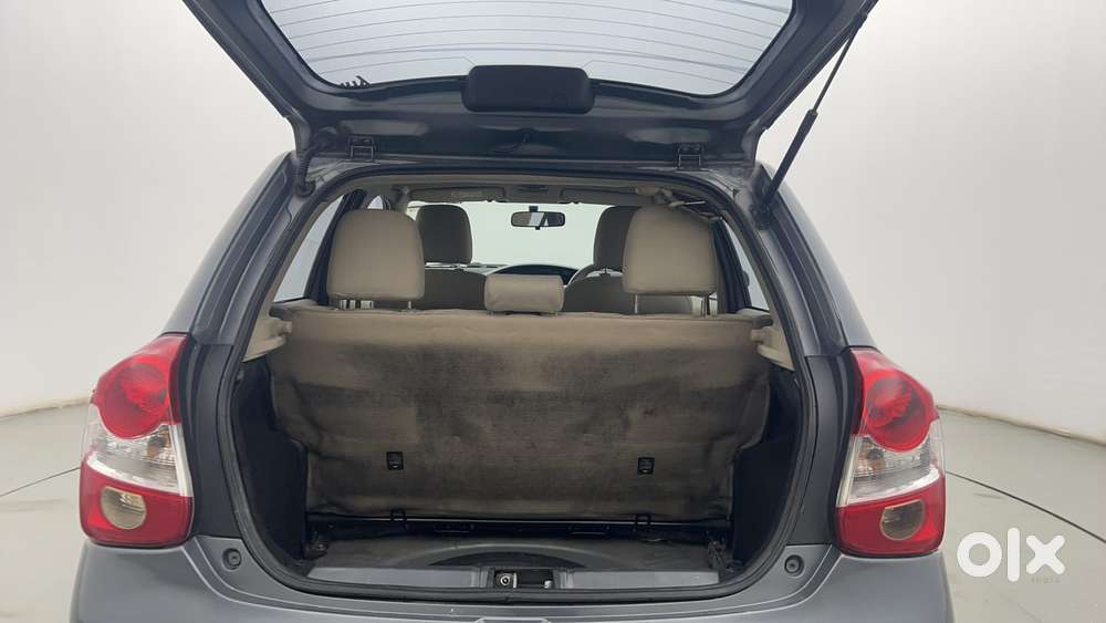 Toyota Etios Liva 2014-2016 V, 2016, Petrol