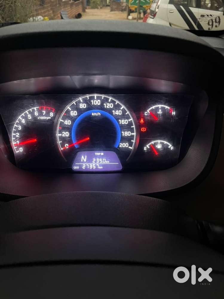 Hyundai Grand I10 2018 Petrol 27357 Km Driven