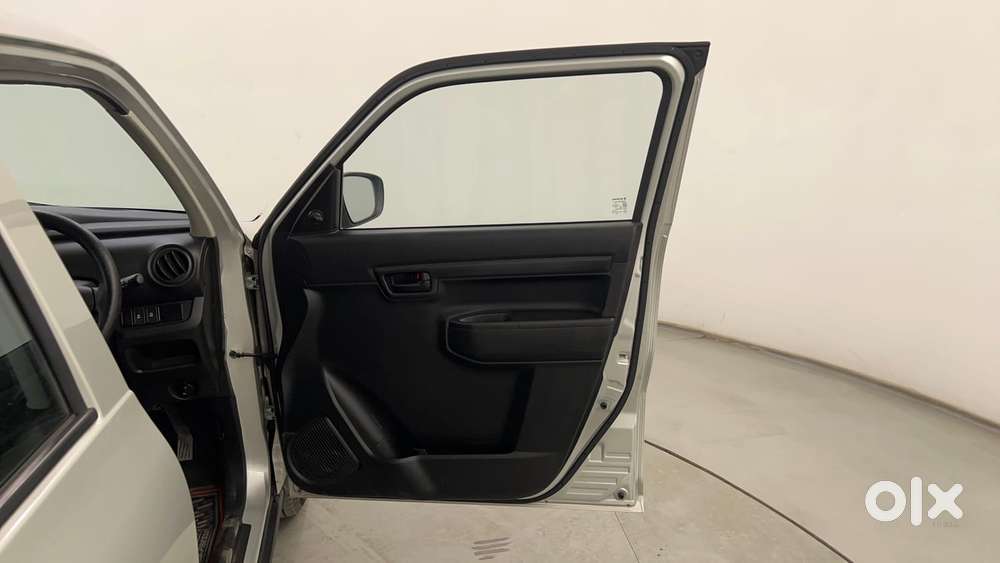 Maruti Suzuki S-presso Vxi O Amt, 2024, Petrol