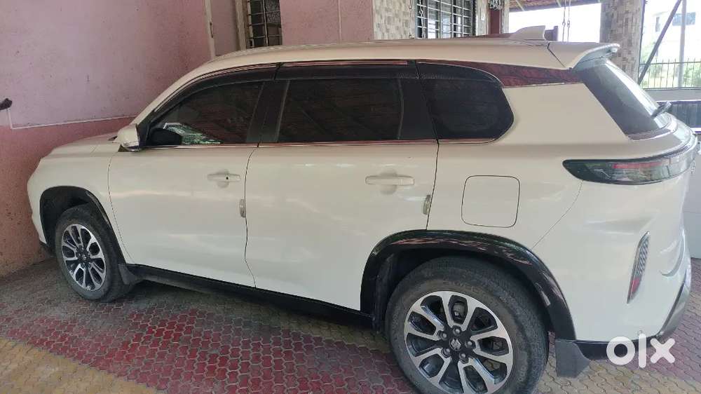 Maruti Suzuki Grand Vitara 2024 Petrol 28000 Km Driven
