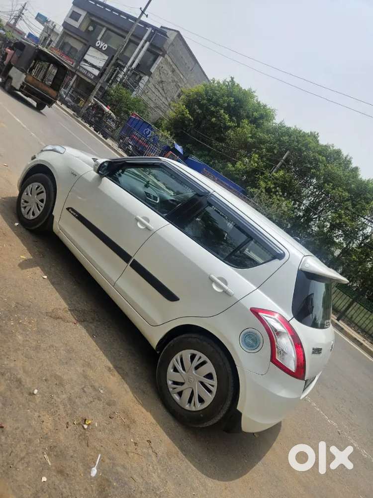 Full Or Janli Car New Tyare
