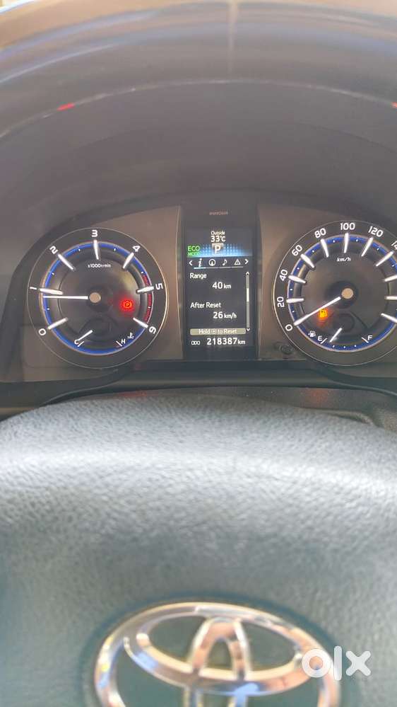 Toyota Innova Crysta 2.8z Automatic, 2016, Diesel