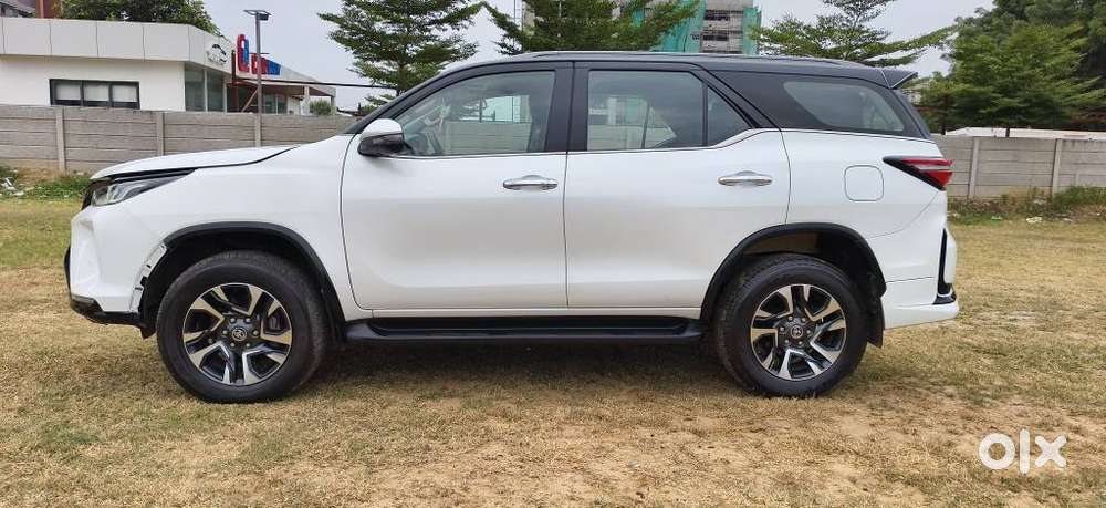 Toyota Fortuner Legender 4x2 At 2.8, 2025, Diesel