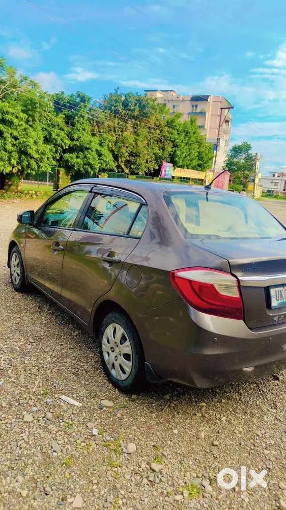 Honda Amaze 2017 Petrol Well Maintained