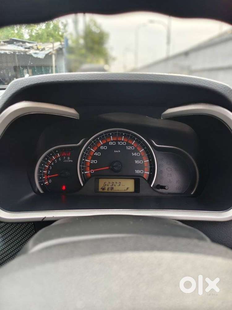 Maruti Suzuki Alto K10 1.0 Vxi, 2016, Petrol