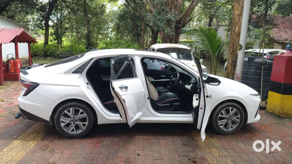 Verna Car Available For Office Duty In Lucknow”