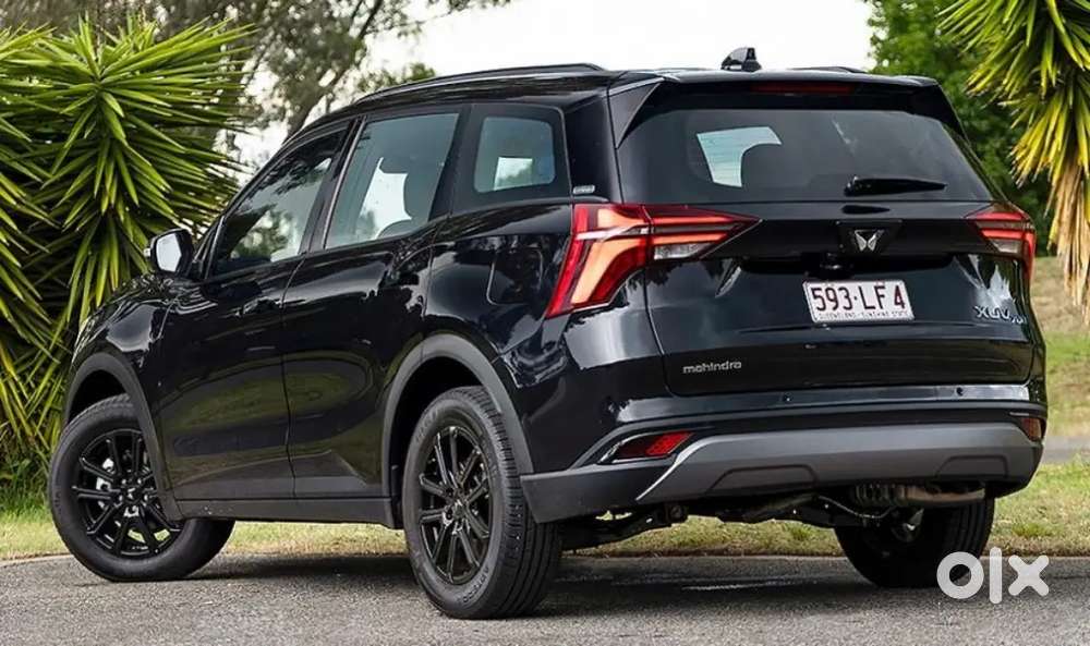 Mahindra Xuv700 Diesel Mt 2025