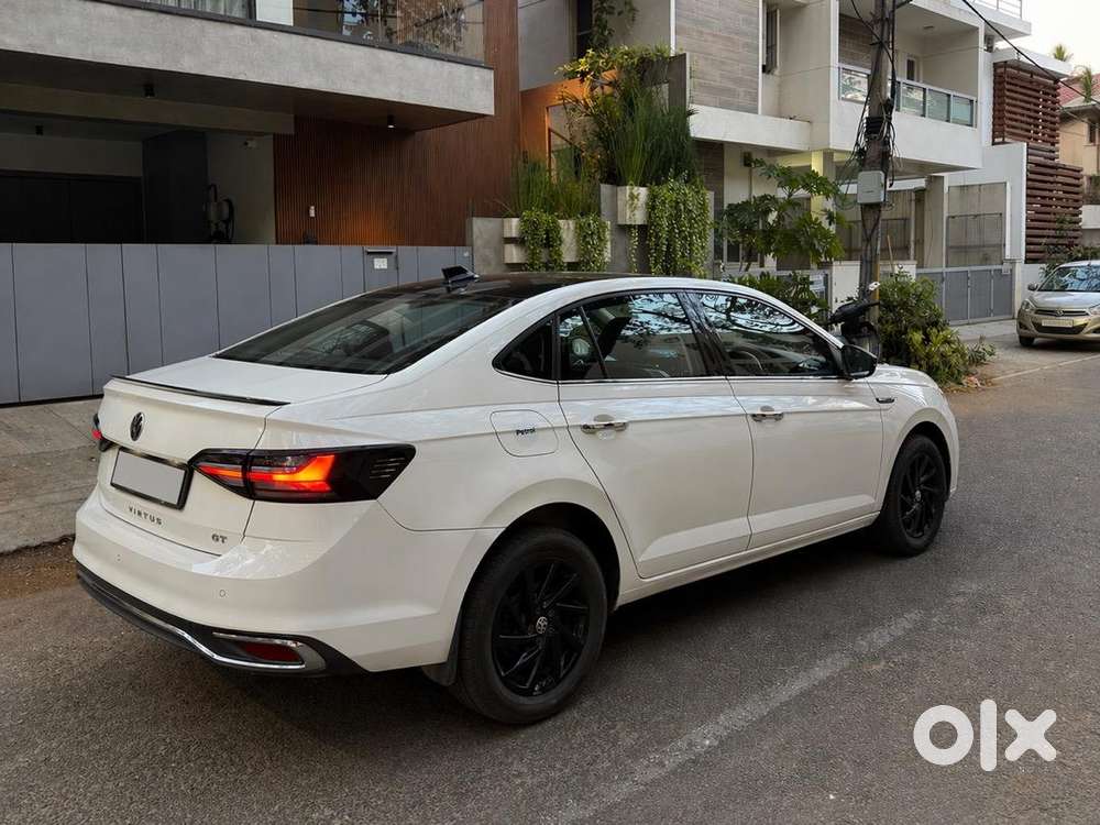 Volkswagen Virtus 2023 Petrol 17000 Km Driven