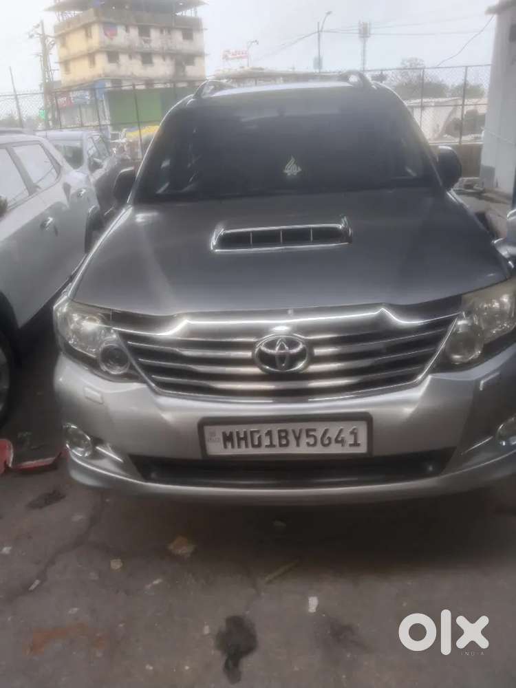 Toyota Fortuner Legender 2012 Diesel Manual