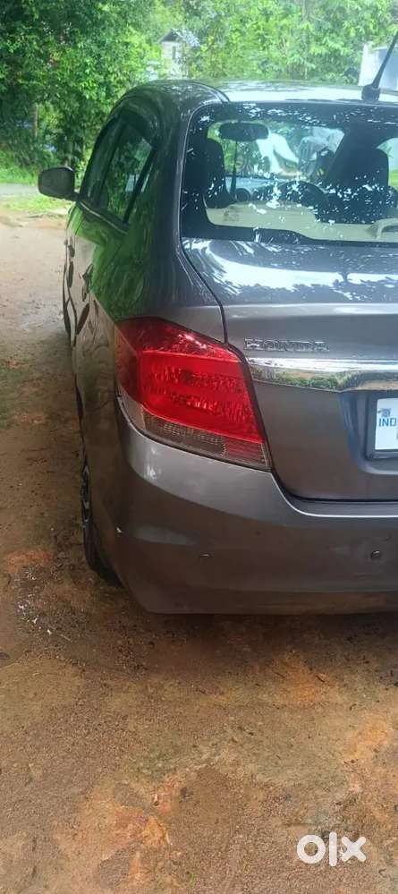 Honda Amaze 1.5 E 2013