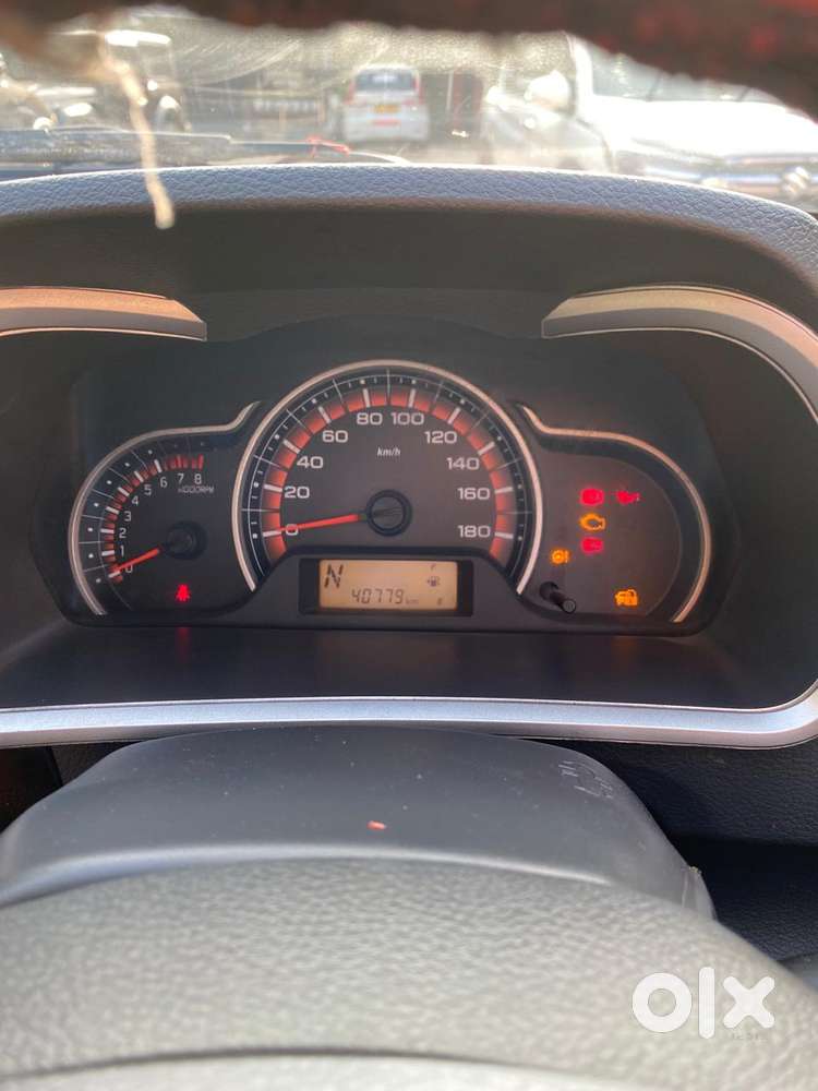 Maruti Suzuki Alto K10 Vxi Amt, 2017, Petrol