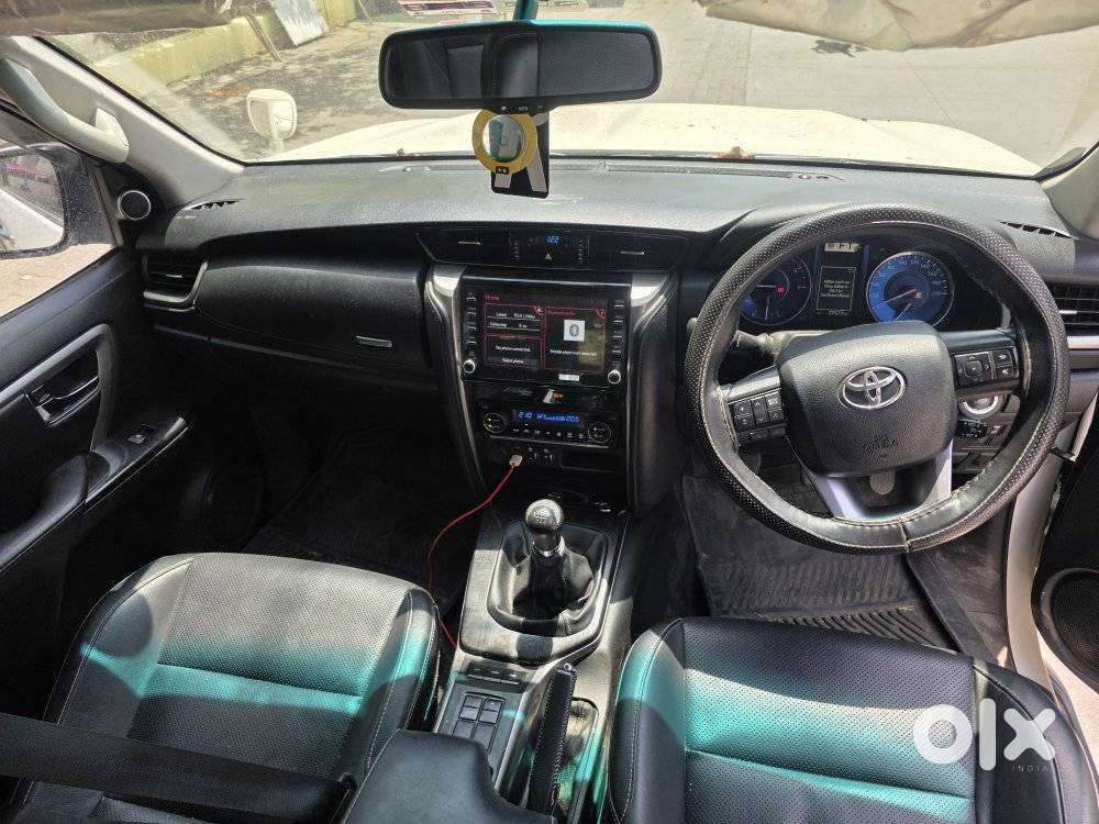 Toyota Fortuner 4x2 Mt 2.8 Diesel, 2022, Diesel
