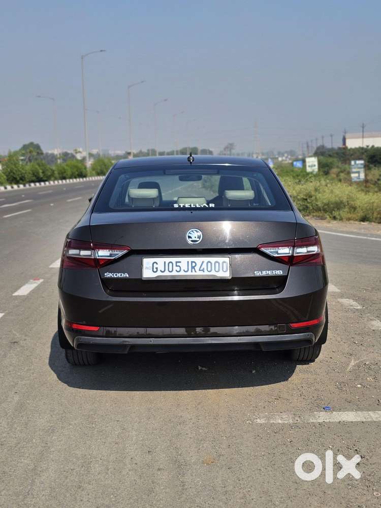 Skoda Superb L&k 2.0 Tdi At, 2016, Diesel
