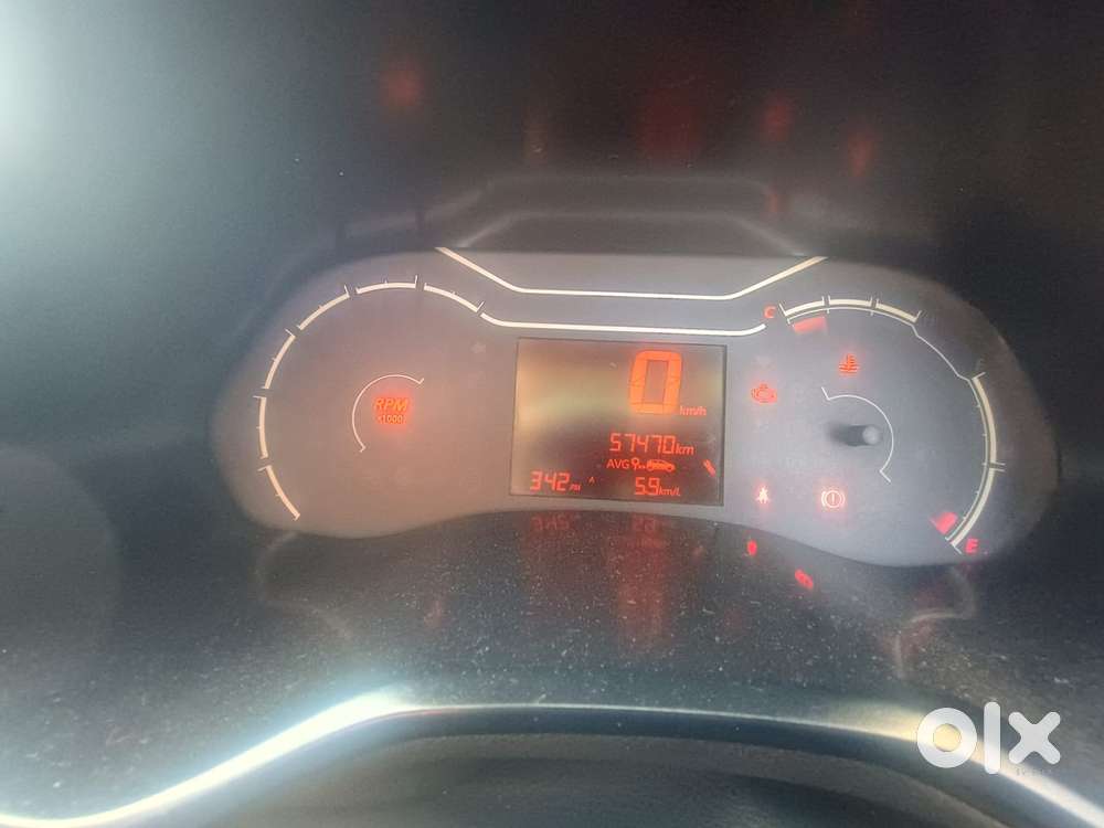 Renault Triber, 2020, Petrol