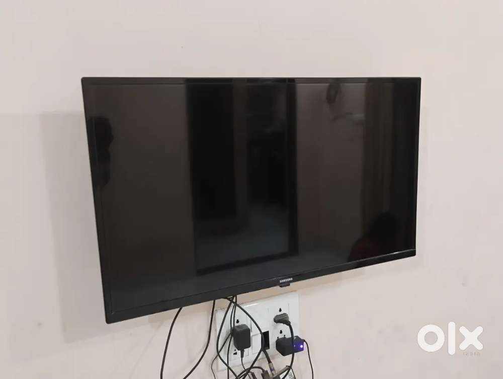 Samsang smart tv 32 inches