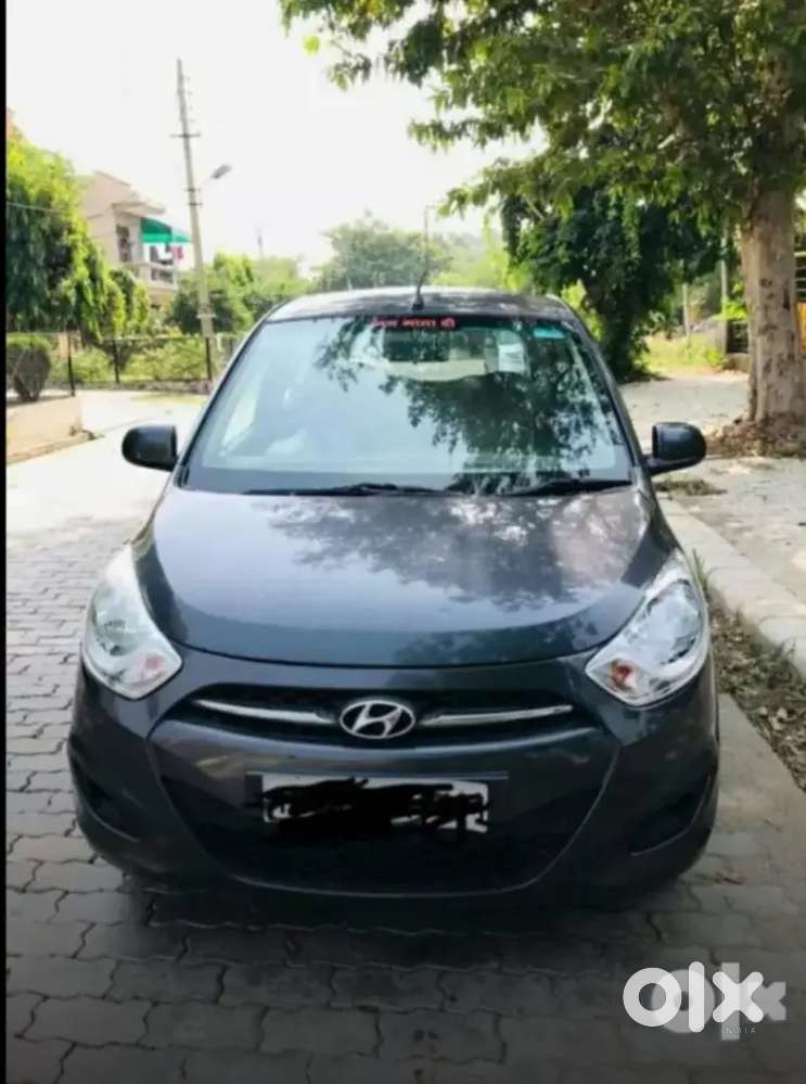 Hyundai I10 2012 Cng & Hybrids 82000 Km Driven