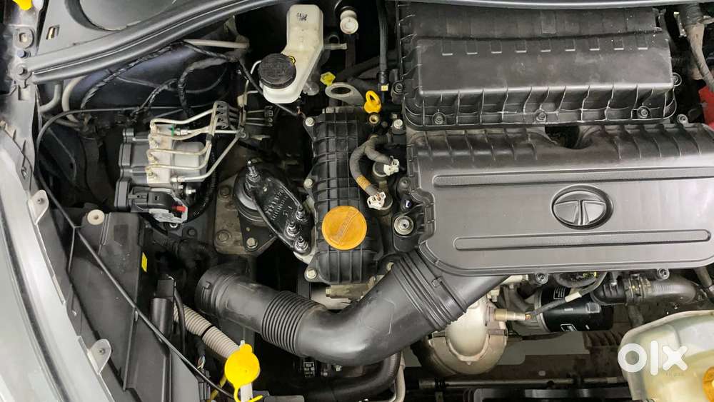 Tata Tiago Xza, 2022, Petrol