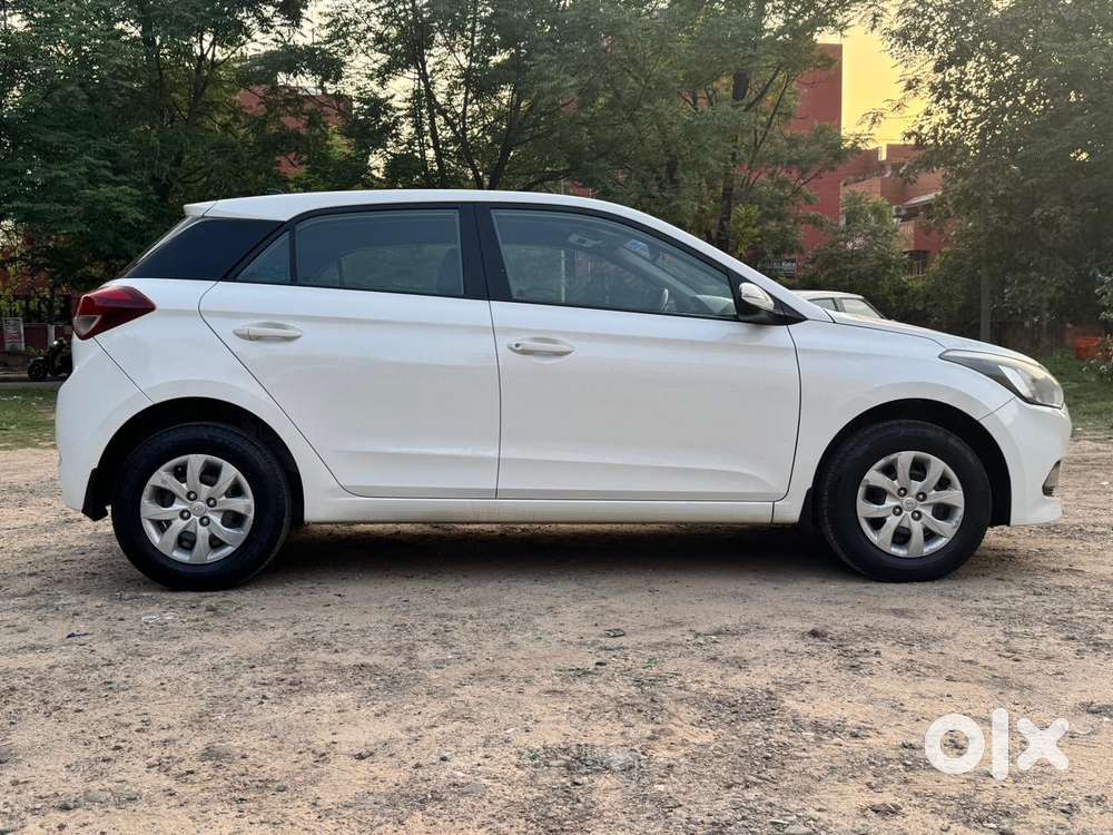 Hyundai I20 Sportz Plus, 2017, Petrol