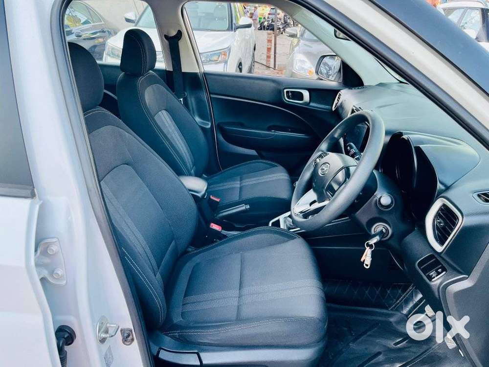 Hyundai Venue S, 2020, Cng & Hybrids