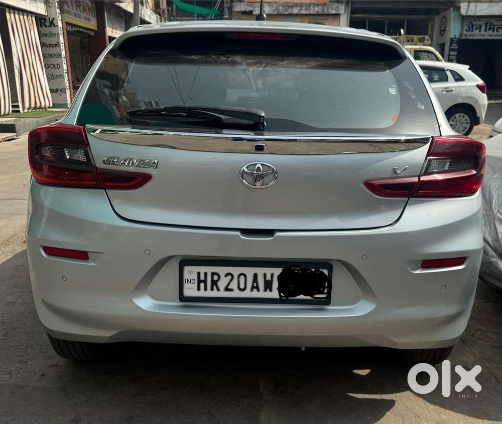Toyota Glanza Petrol V Top