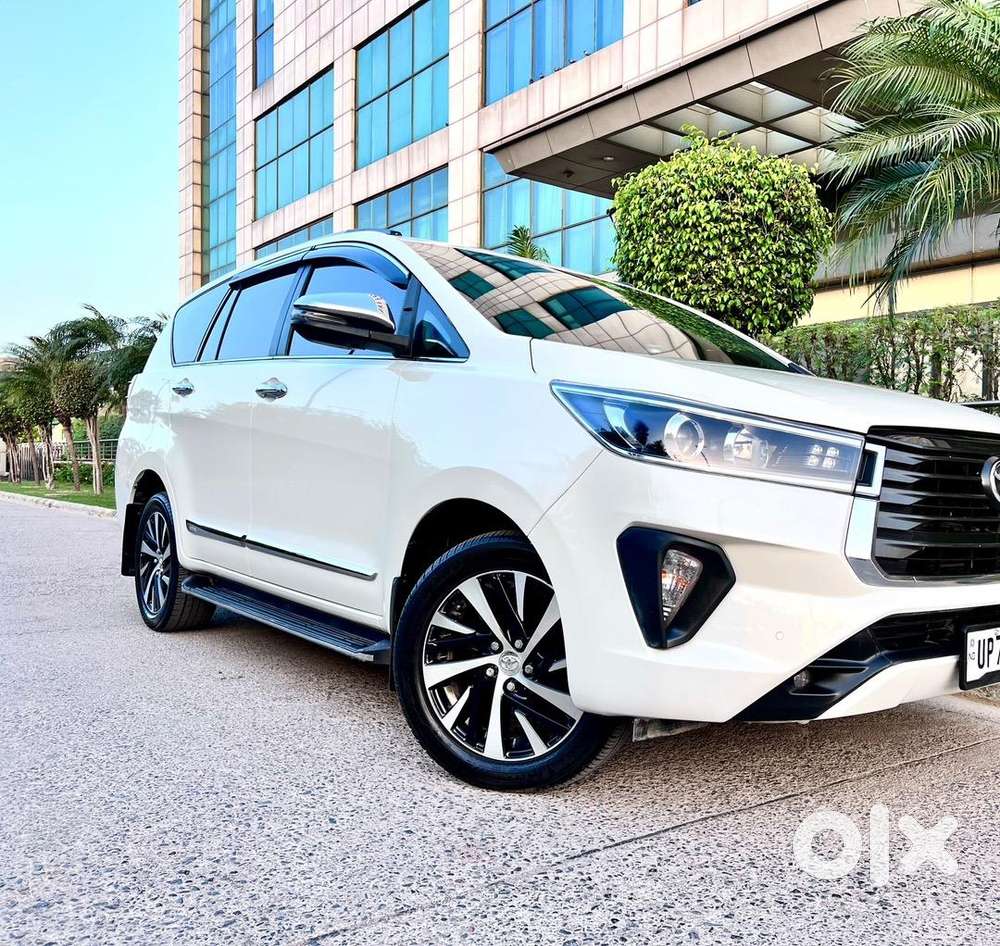 Toyota Innova Crysta 2022 Diesel Well Maintained