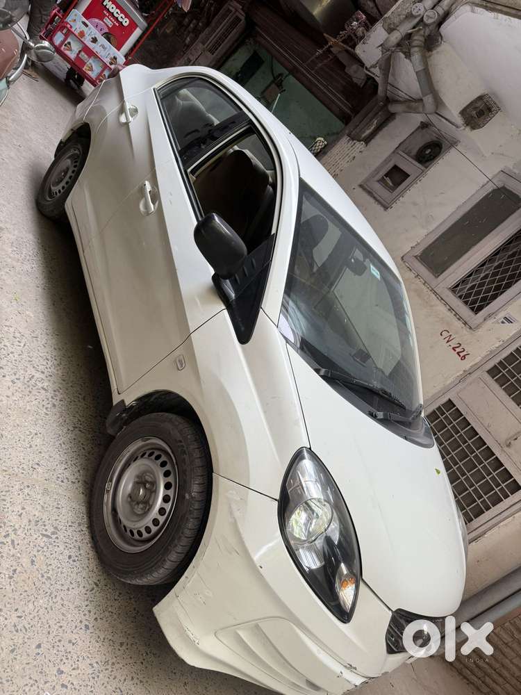 Honda Amaze S Mt I-vtec, 2014, Petrol