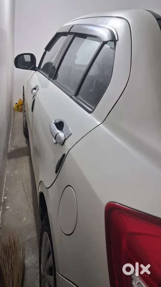 Maruti Suzuki Dzire 2015 Diesel 173000 Km Driven