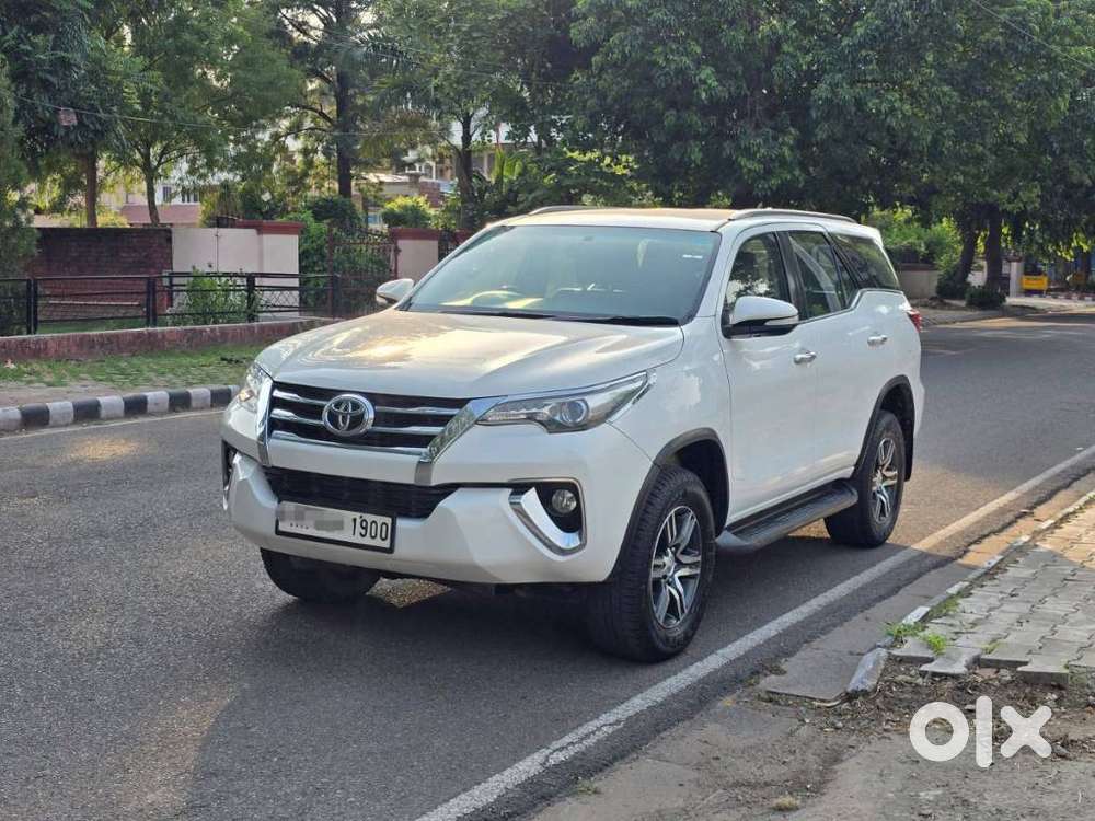 Toyota Fortuner 4x2 At 2.8 Diesel, 2016, Diesel