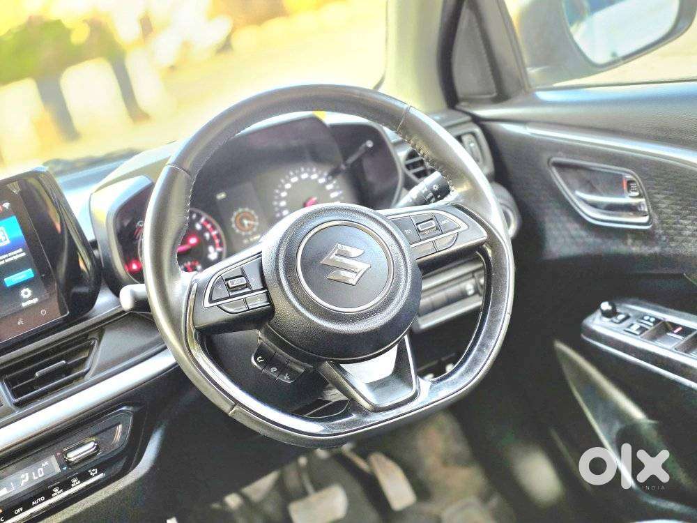 Maruti Suzuki Swift Zxi Plus Amt Dual Tone, 2024, Petrol