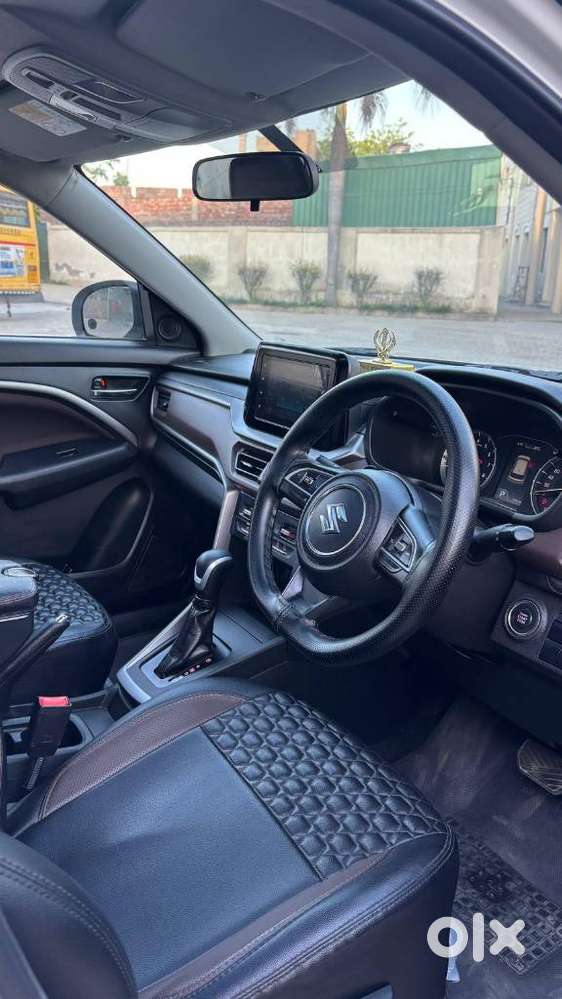 Maruti Suzuki Brezza, 2023, Petrol