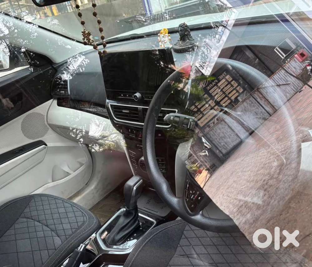 Mahindra Xuv 3xo 2025 Automatic First Owner