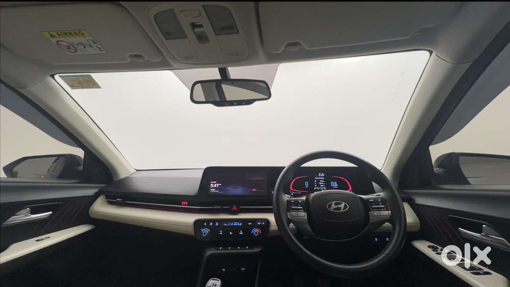 Hyundai Verna 1.5 Sx (o) Petrol Mt, 2023, Petrol